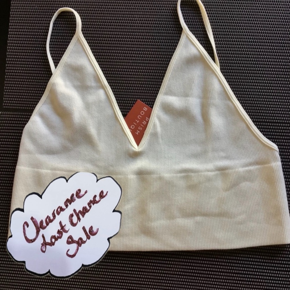 Prism Boutique Ivory V Seamless Crop Tank Womens Size M